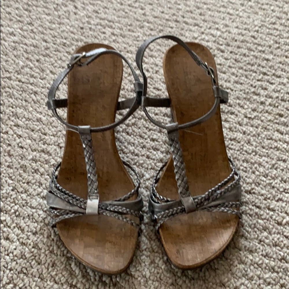 Kenneth Cole reaction sandals